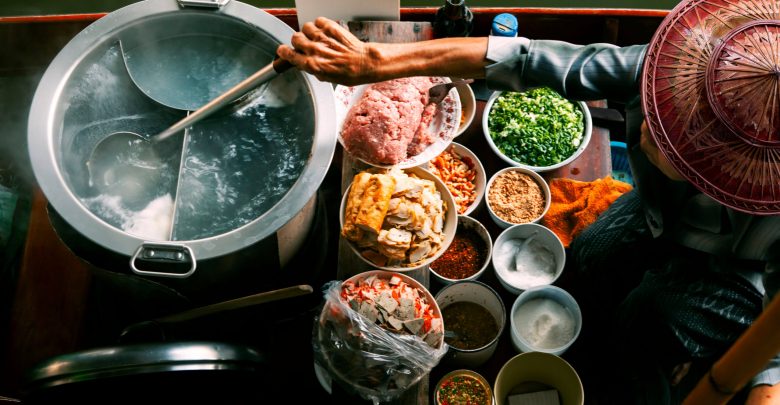 Foods You Should Always Avoid While Travelling