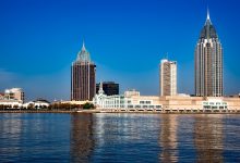 A panoramic view of the Mobile, Alabama skyline - moving to Alabama