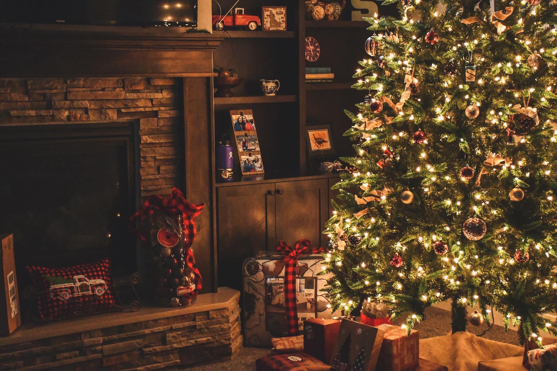 Tips to Spruce up Your House for Christmas