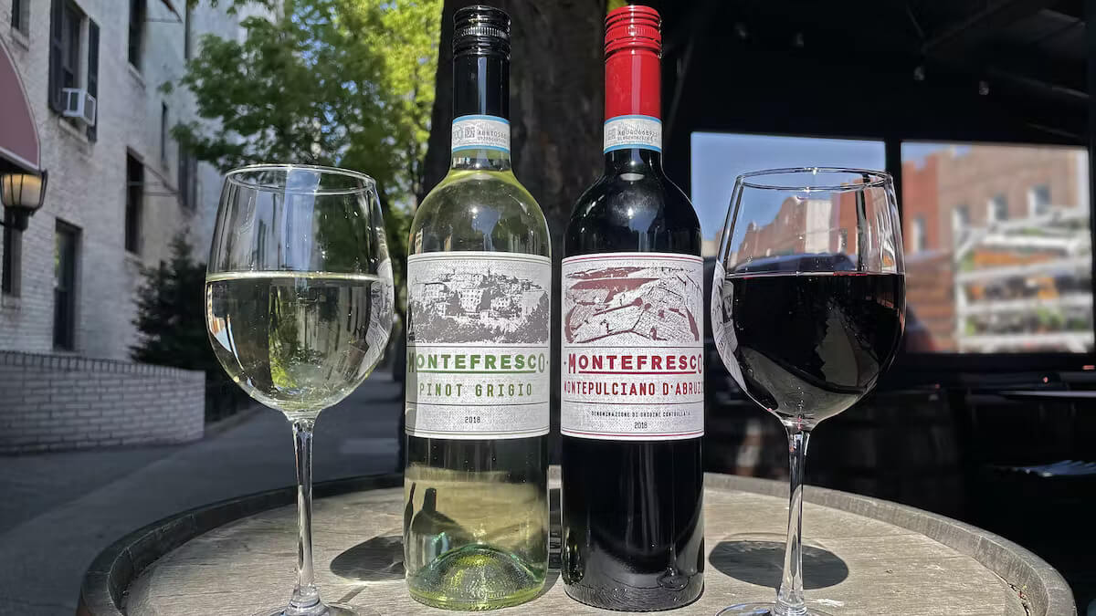 Have A Glass Of Wine At Astoria Craft Beer