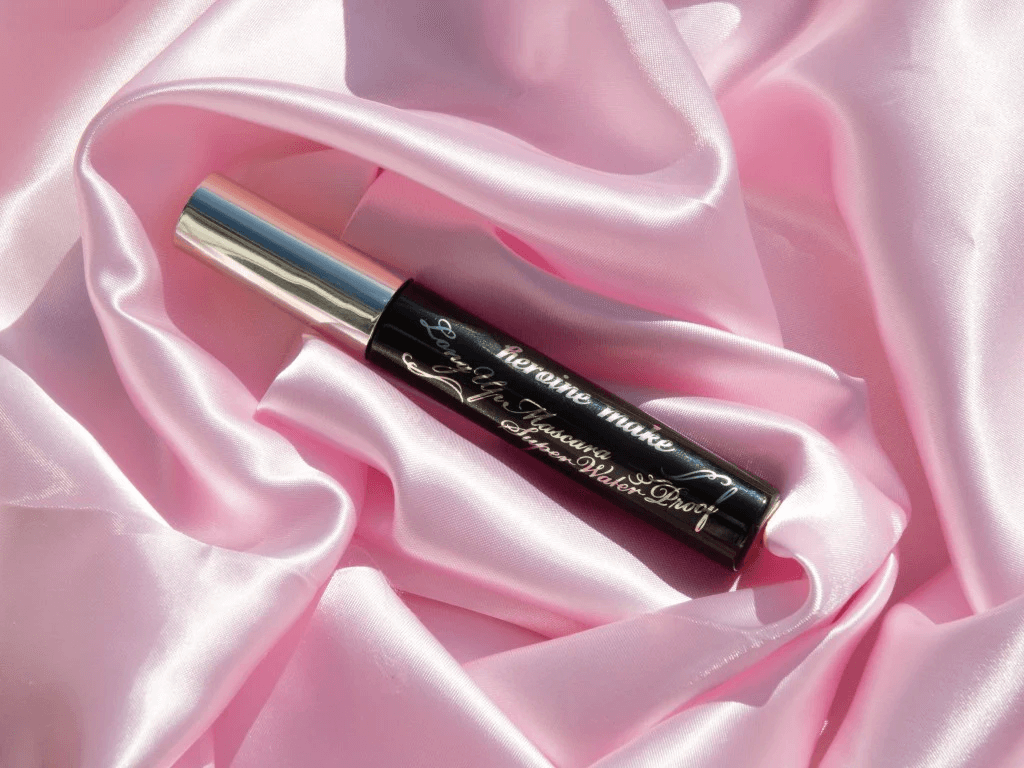 HEROINE MAKE Long and Curl Mascara Super Waterproof