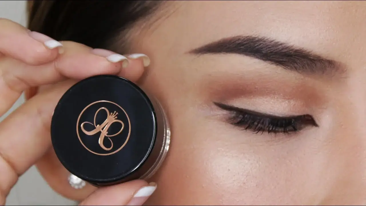 eyebrow pomade