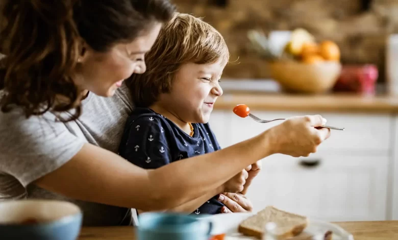 How ABA Therapy Helps Children Develop Independent Eating Skills